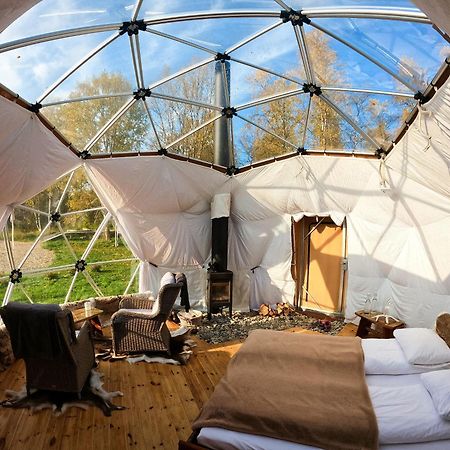Wild Caribou Dome Hotel Lakselv Exterior photo